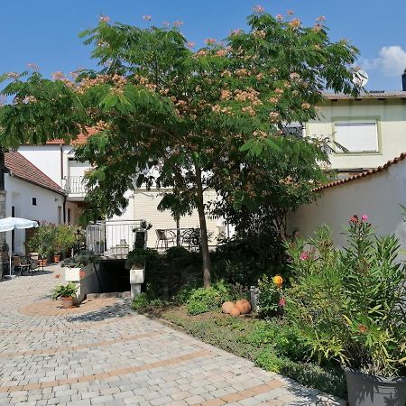 Gaestehaus Anita Breitenbrunn  Luaran gambar